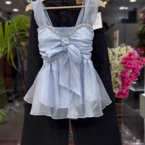 Elegant White Ruched Peplum Top with Black Wide-Leg Denim Co-Ord Set π€π€β¨