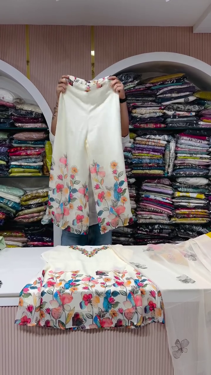 Bloom in Style – Chic Floral Kurti - Image 3