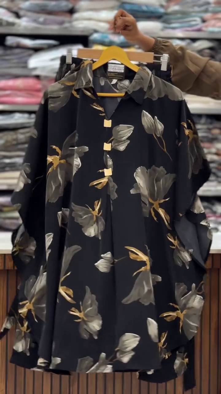 Dark Floral Elegance – Classy & Stylish